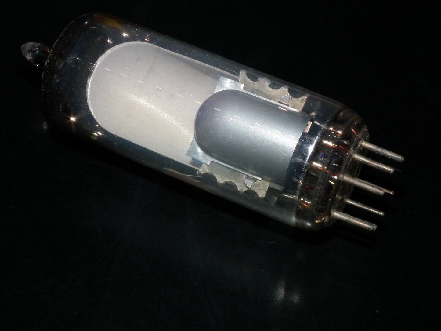 One (1 pcs) EM80 Valvo NOS NIB Tuning Indicator Tube Magic Eye