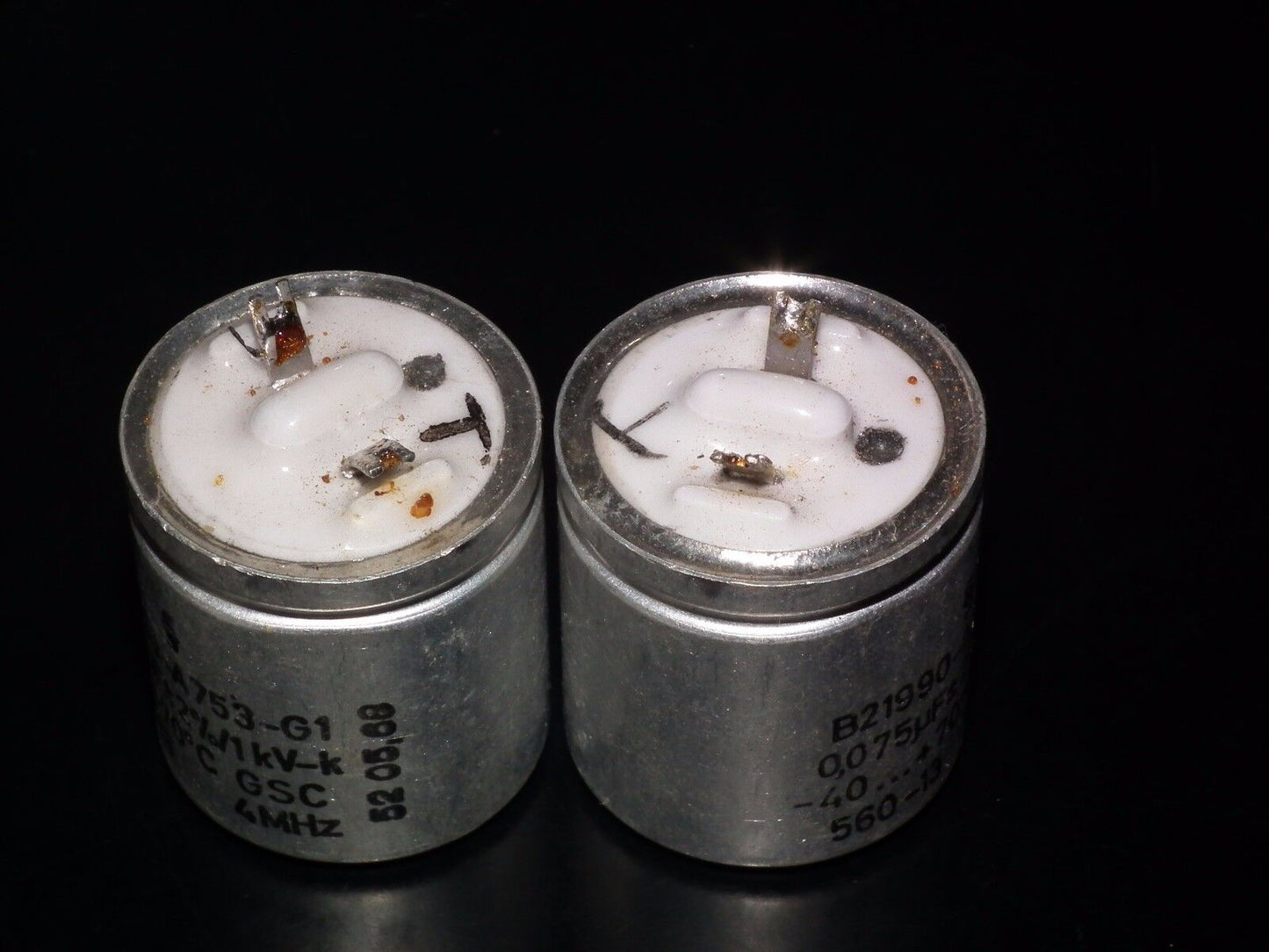Two vintage Sikatrop Capacitors 0.075mfd / 1KV Siemens Klangfilm Hi End 75nF 1KV