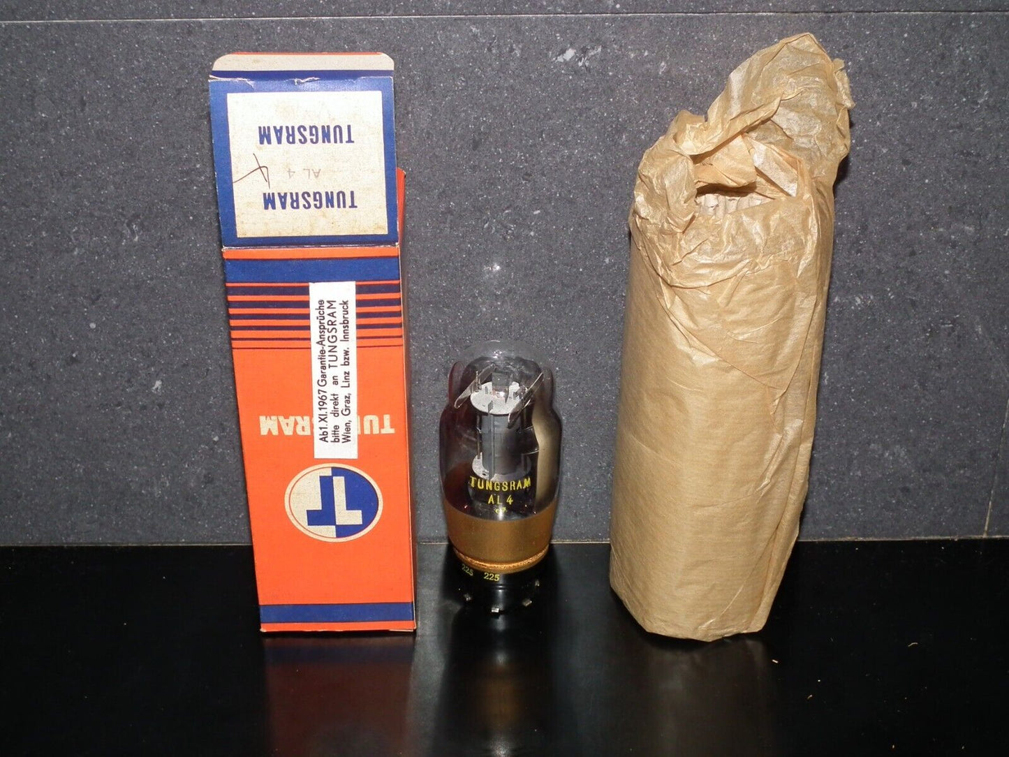 AL4 Tungsram Austria NOS NIB