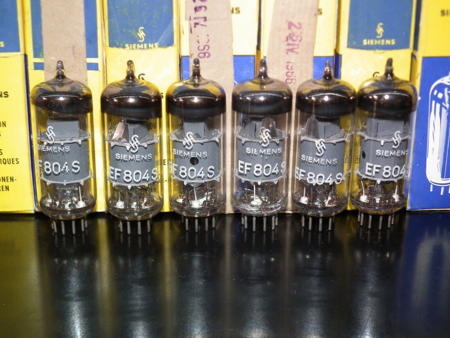 EF804S Telefunken NOS NIB Low Noise Diamond Bottom Siemens rebranded