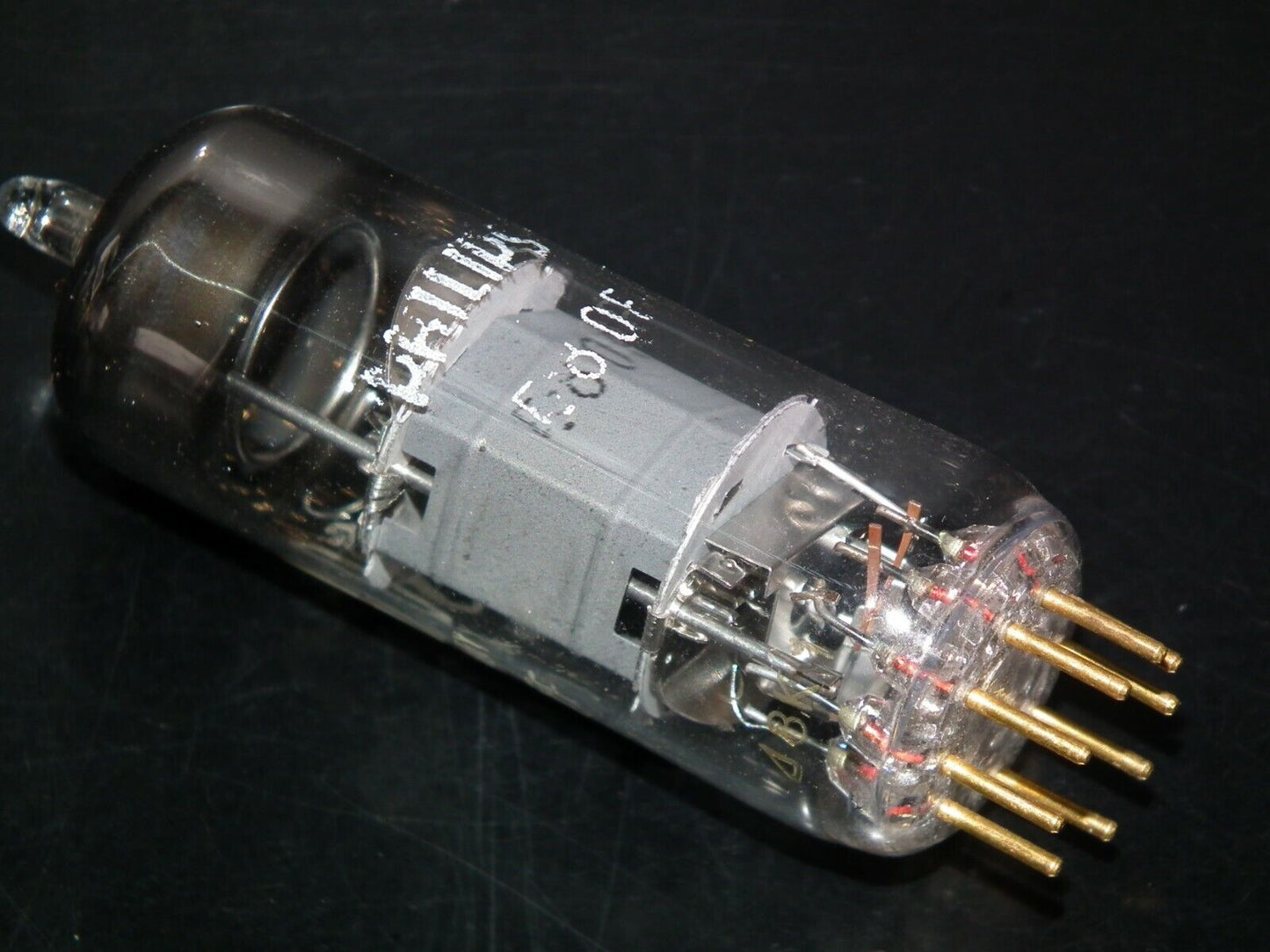 E80F Philips Valvo ( EF86 EF806S) Used Tested NOS