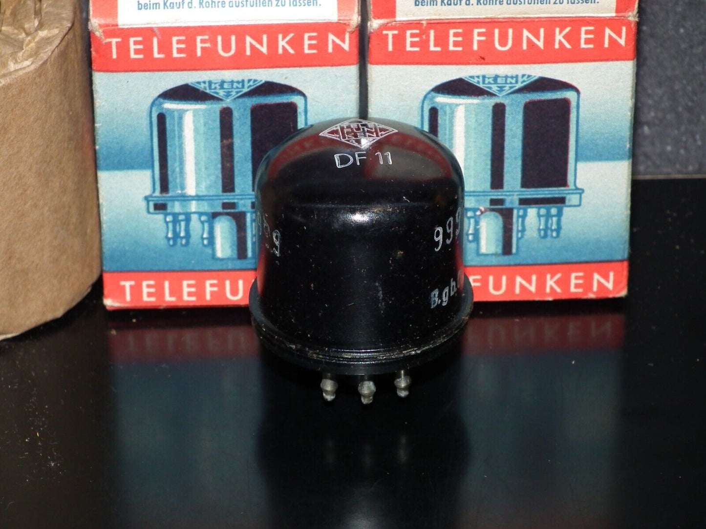 DF11 Telefunken NOS NIB