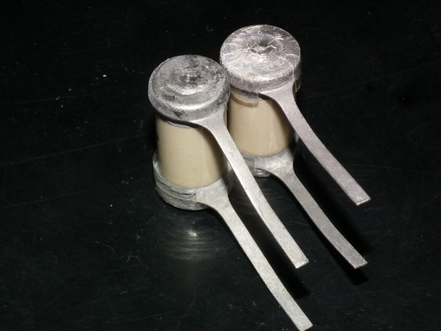 Two vintage Sikatrop Capacitors 0.05mfd 250V Siemens Klangfilm Hi-End 50nF 250V
