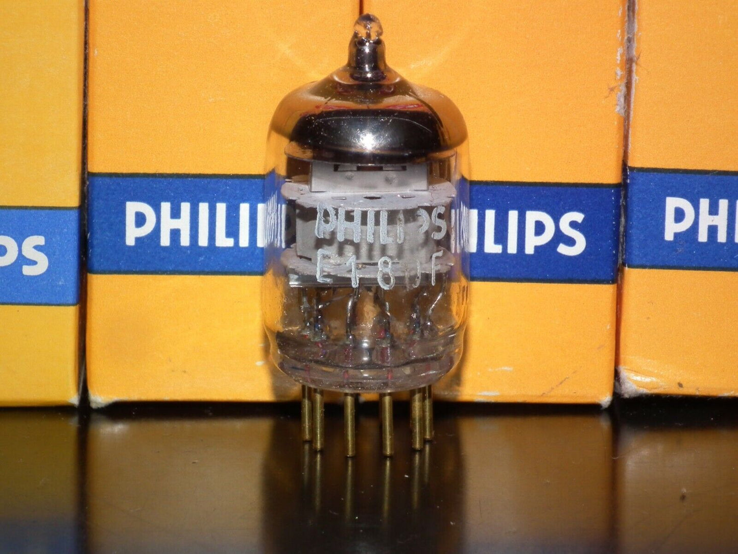 Philips E180F 6688 6J9P NOS NIB Gold pin Heerlen Tube plant, made back in 60s