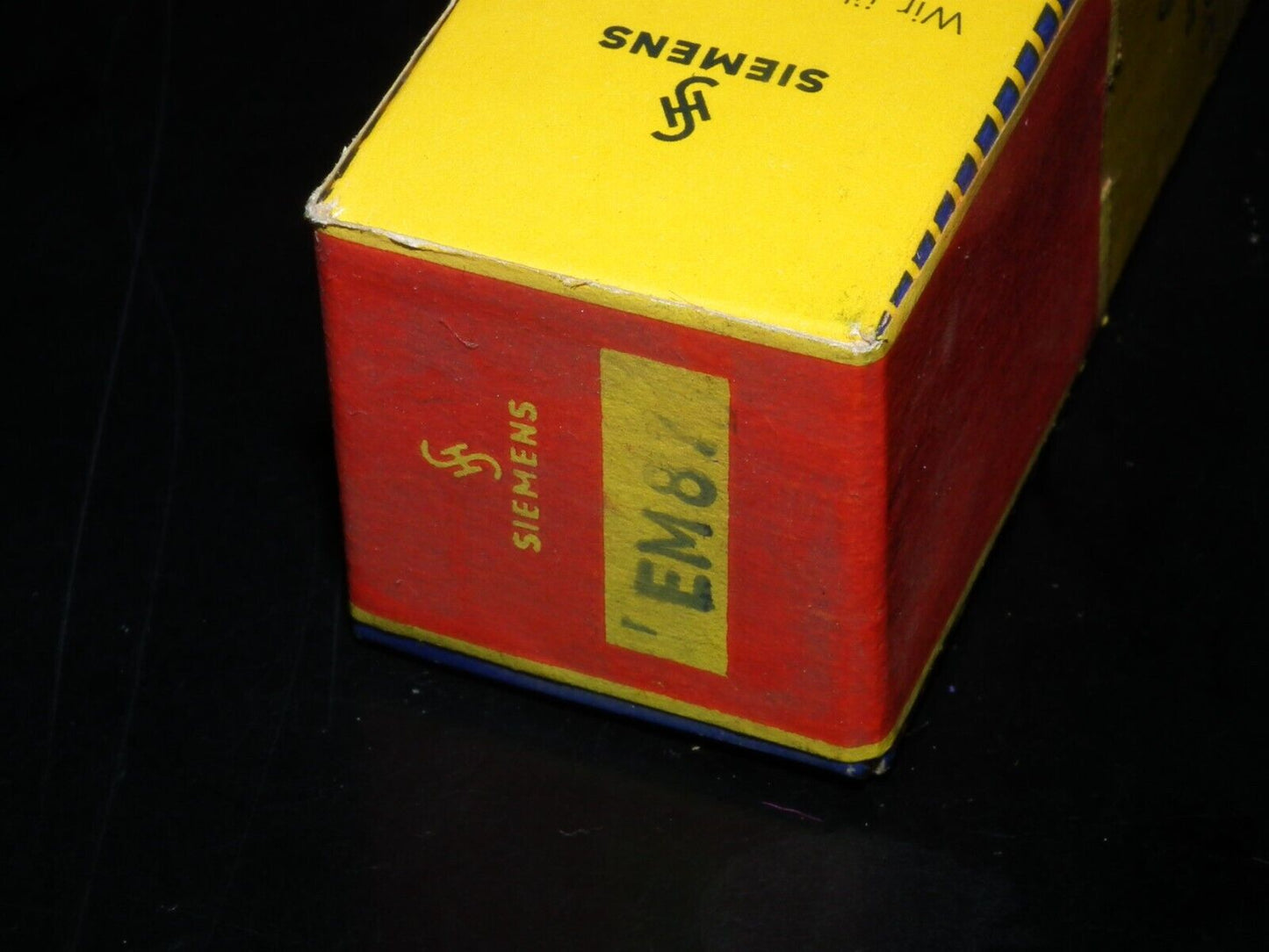 EM87 Siemens Germany tuning eye tube Indicator NOS NIB Never Opened Box