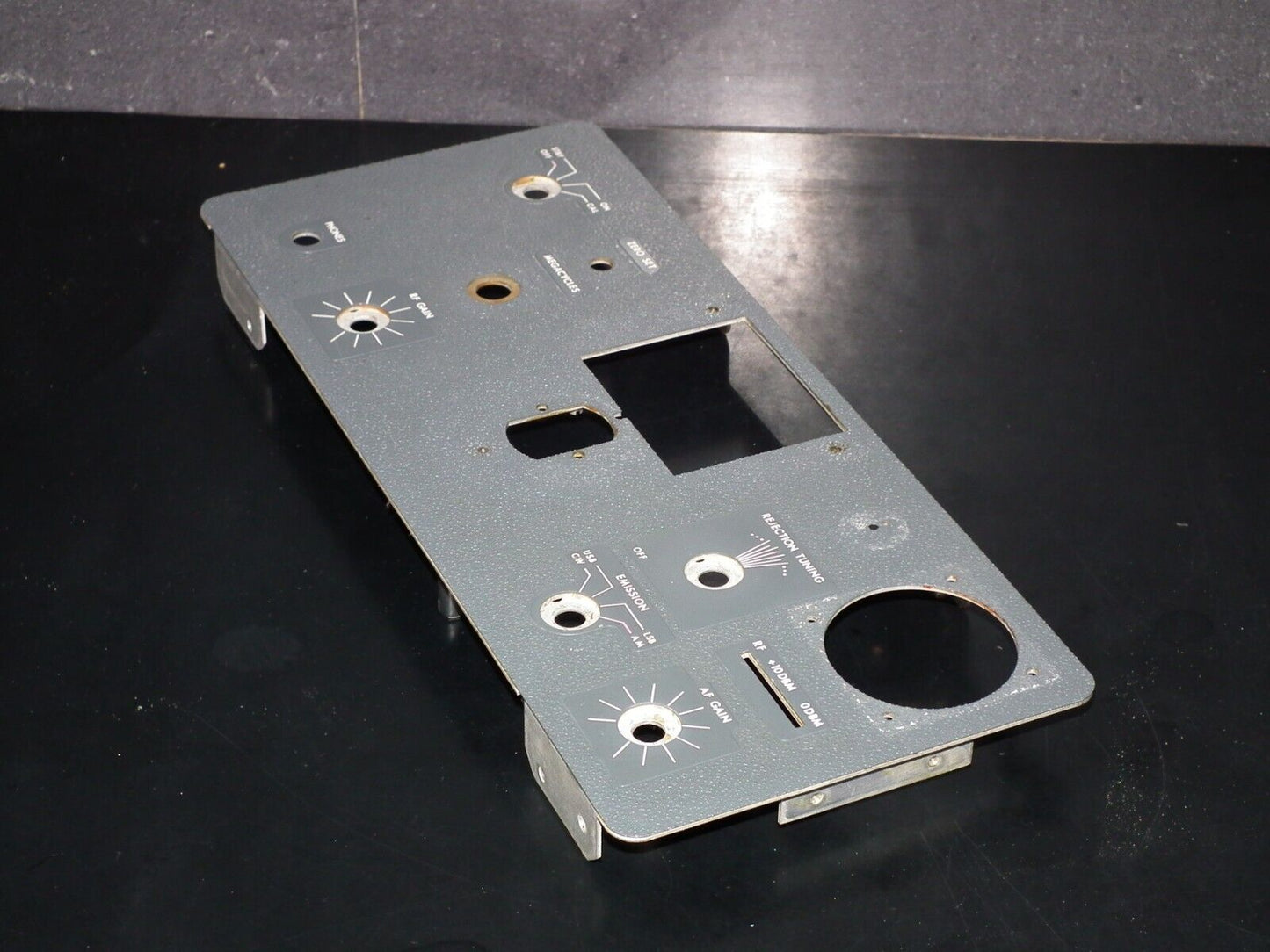 COLLINS 51S-1 HF RECEIVER - FRONT PANEL