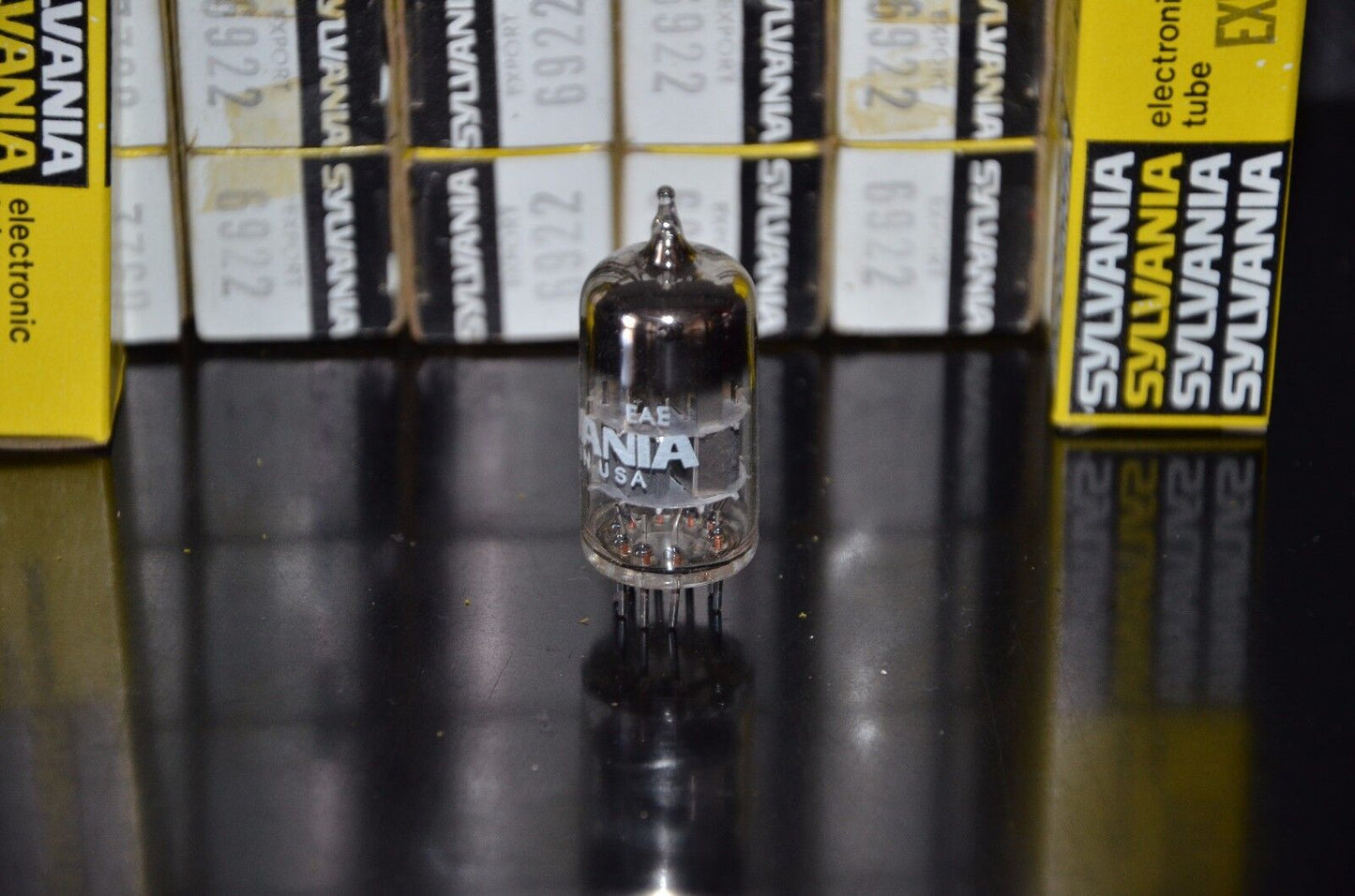 E88CC 6922 Sylvania NOS Low Noise tube (1 pcs) in original box USA