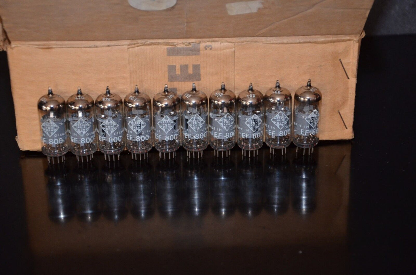 EF800 Telefunken NOS Platinum Matched Pair Low Noise Diamond Bottom