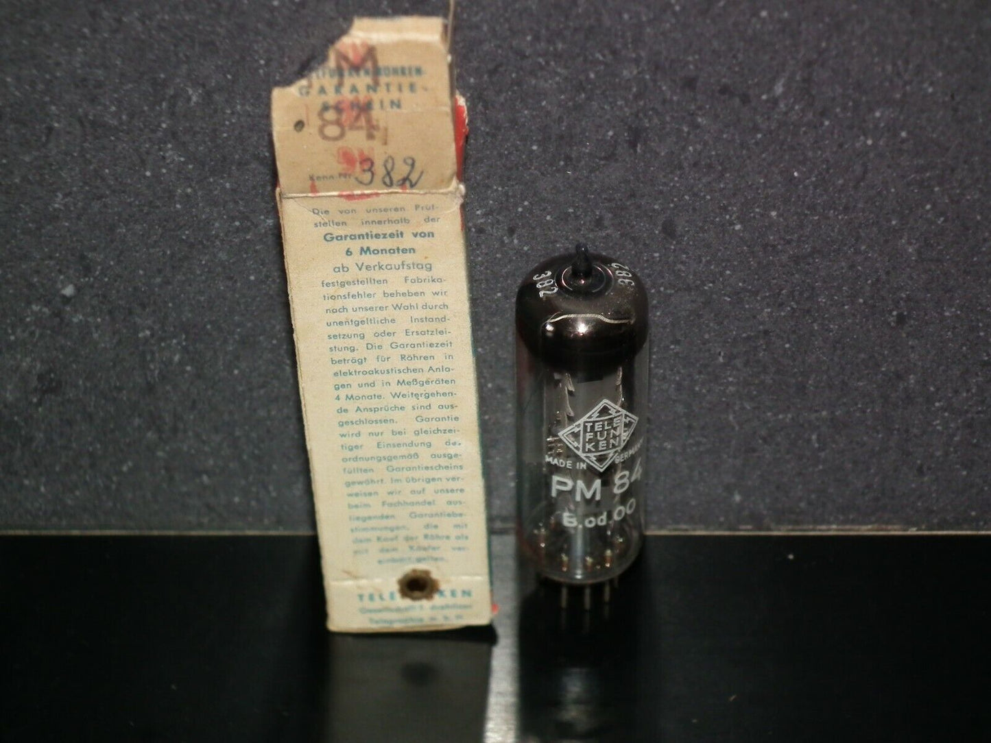 PM84 Telefunken NOS NIB Magic Eye Tuning Eye Old European Tube Radio Receivers