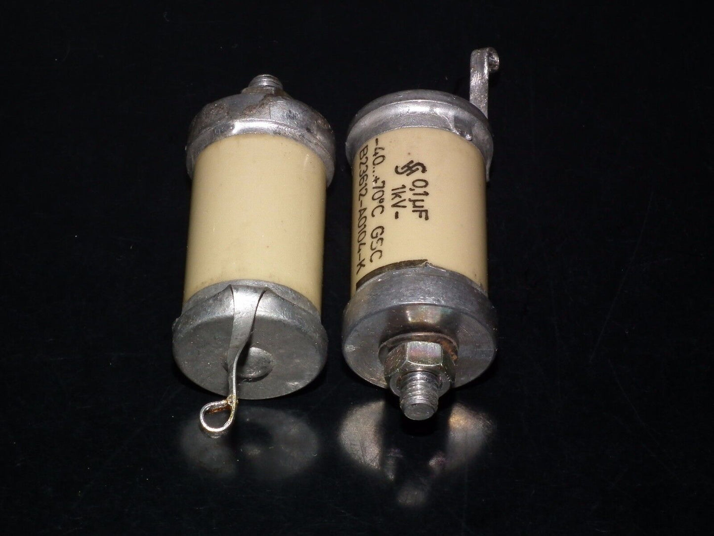 Two vintage Sikatrop Capacitors 0.1mfd 1000V Siemens Klangfilm Hi End 100nF 1000
