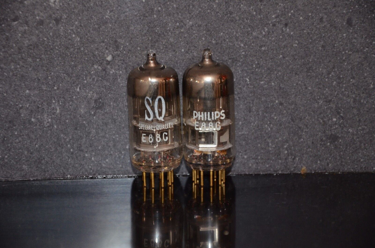 E88C Philips 8255 NOS Low Noise Triode Delta Heerlen Code