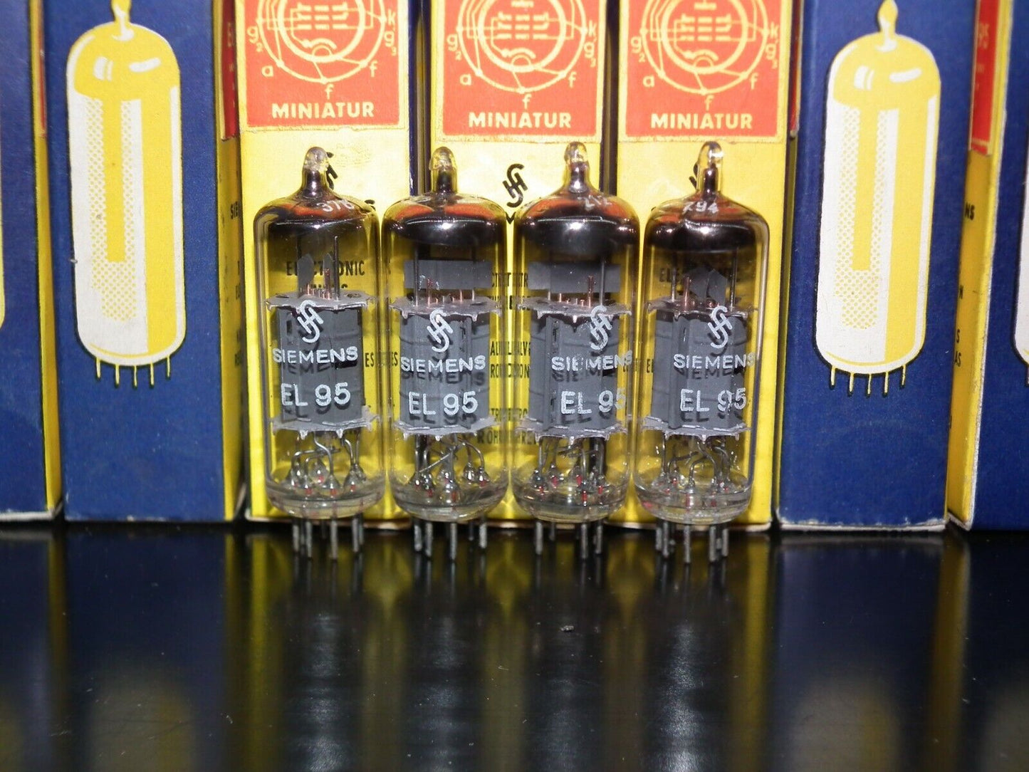 EL95 6DL5 Siemens & Halske Munich platinum matched quad (4 tubes) NOS NIB