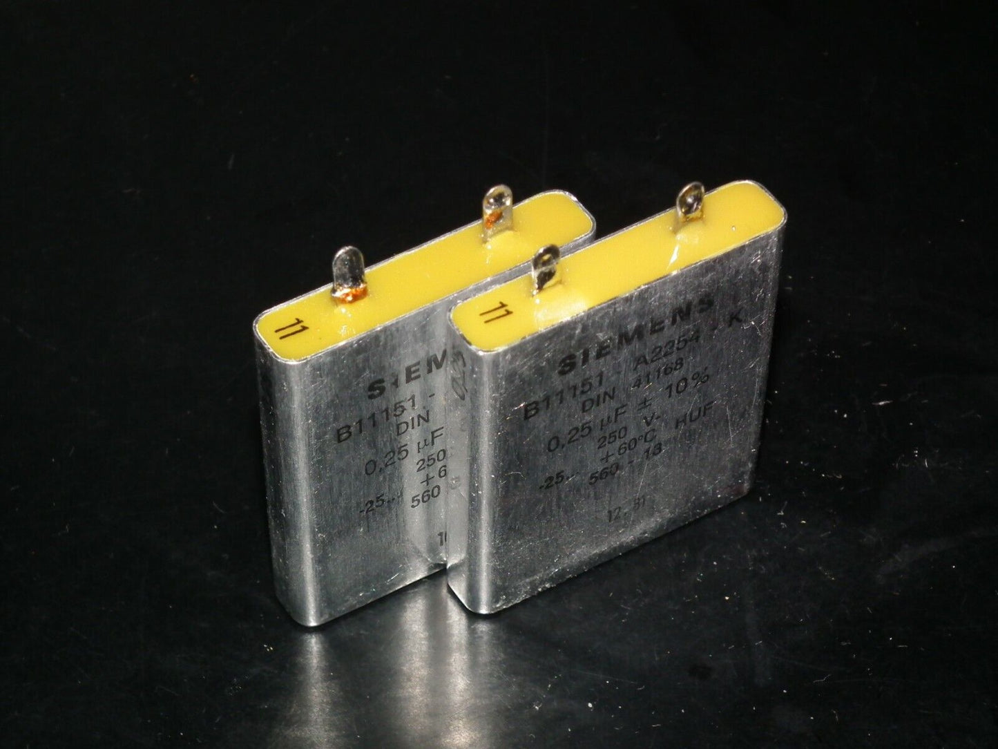 Two vintage Siemens PIO capacitors 0.25 uF / 250V Klangfilm tube audio 0.25 mfd