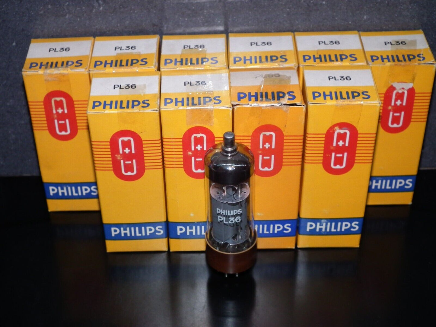 Two (2 pcs) PL36 Philips Siemens NOS NIB RARE Early Version Brown Base
