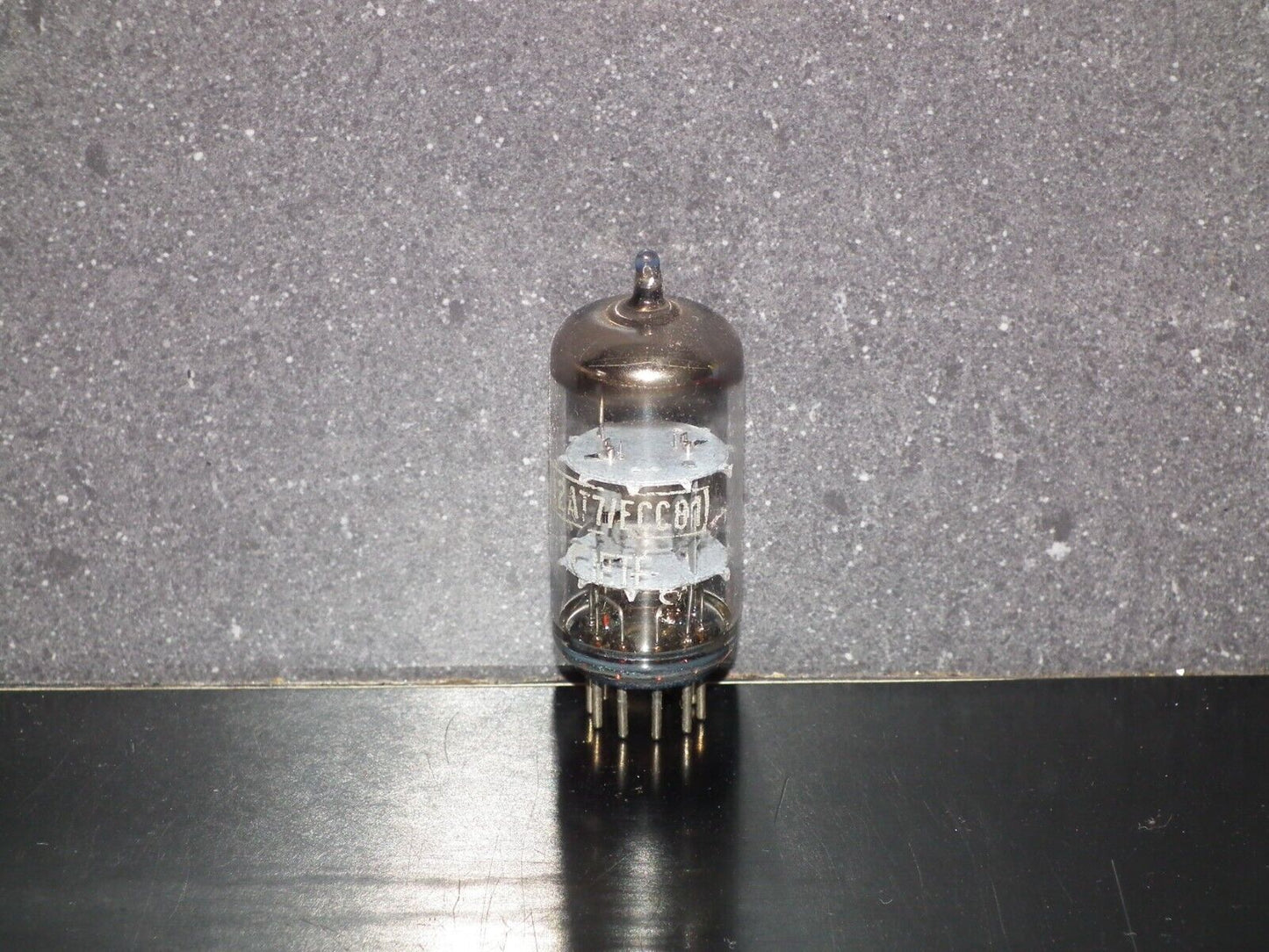 One ECC81 Telefunken 12AT7 Rebranded CIFTE Used Tested NOS Diamond Bottom