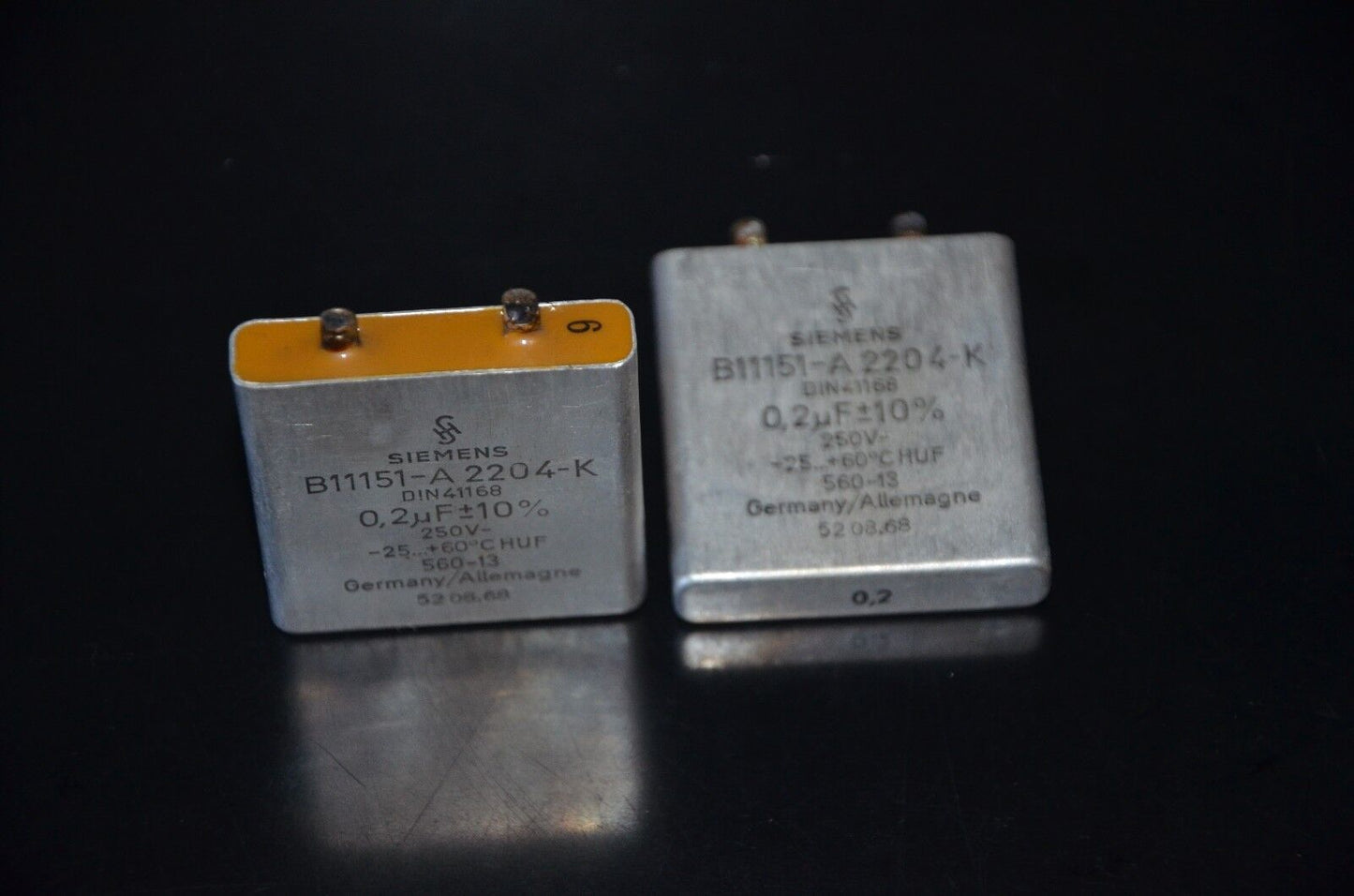 Two vintage Siemens Klangfilm PIO capacitors 0.2 uF / 250V for hi end tube audio