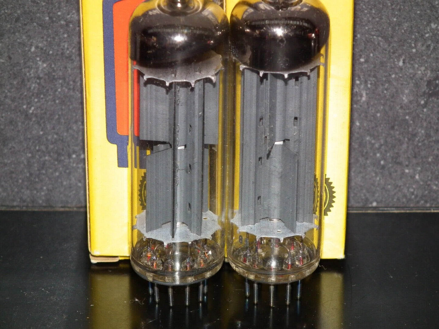 One (1 tube) EZ81 Valvo 6CA4 NOS NIB Stamped EZ80 by mistake