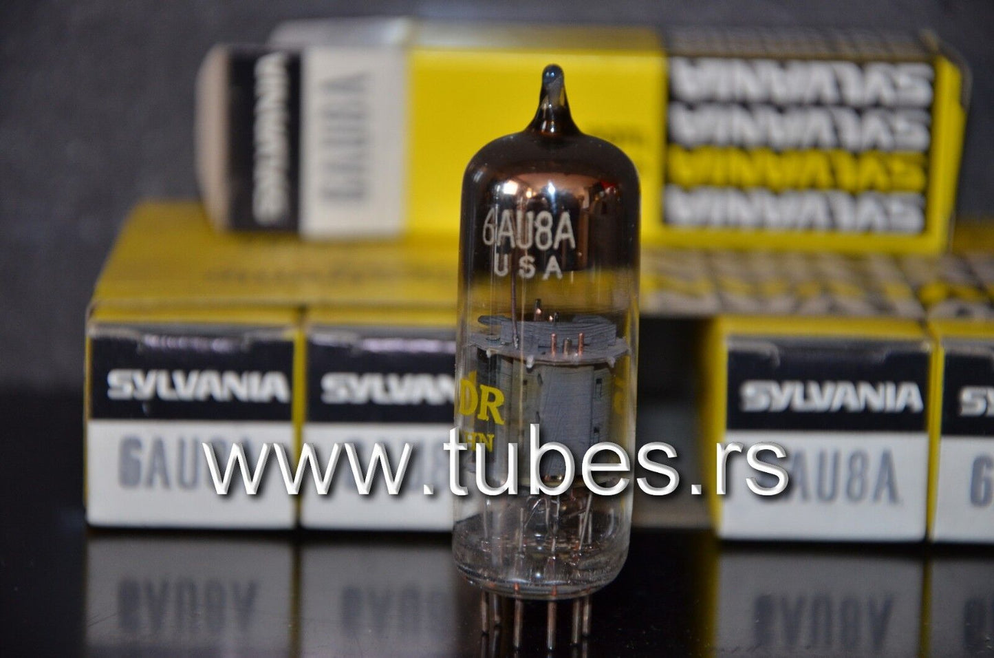 One 1 pcs Sylvania 6AU8A NOS NIB - copper grid posts