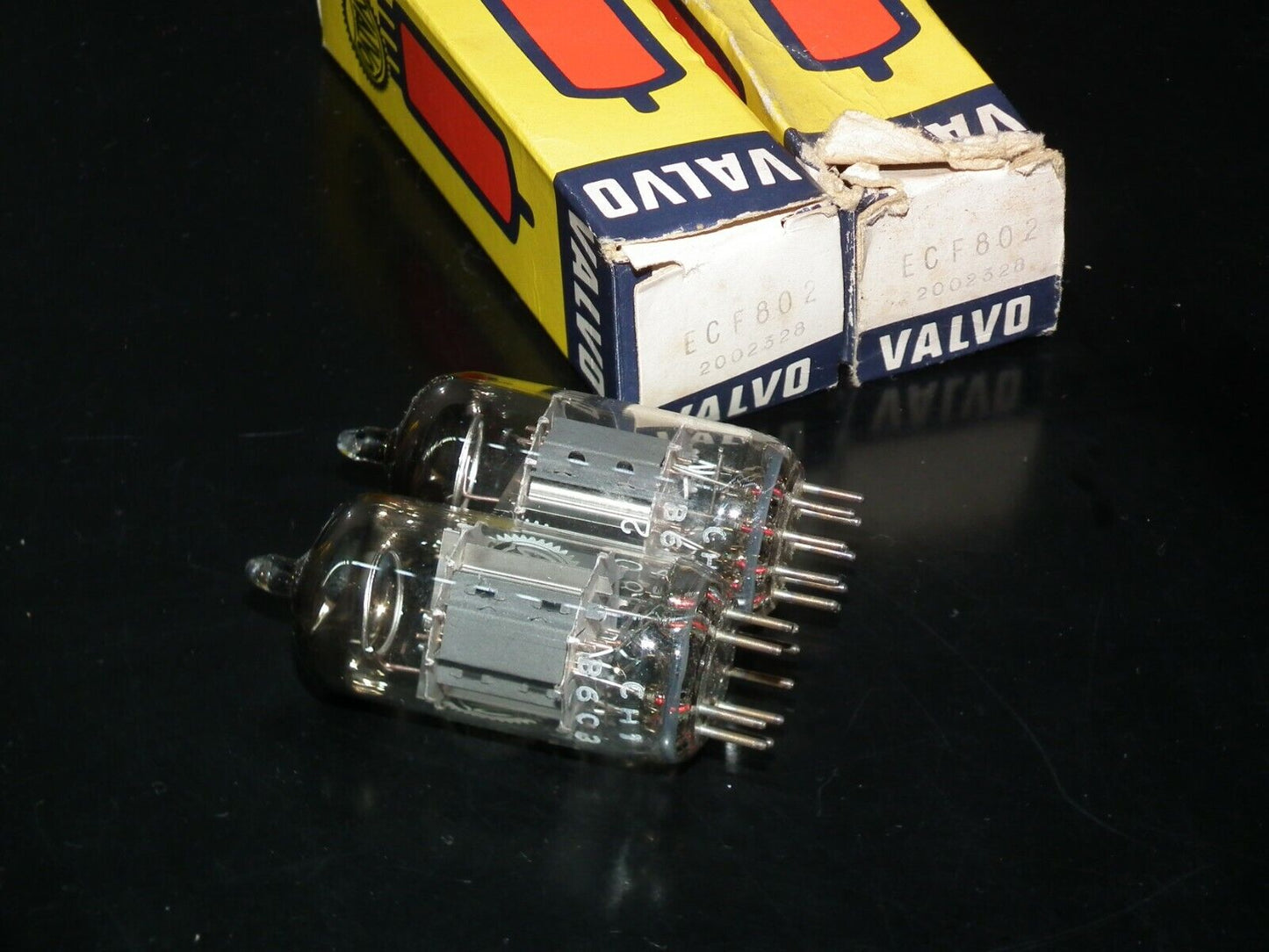 ECF802 Mullard Blackburn rebranded VALVO Platinum Matched Pair NOS NIB 6JW8 1966