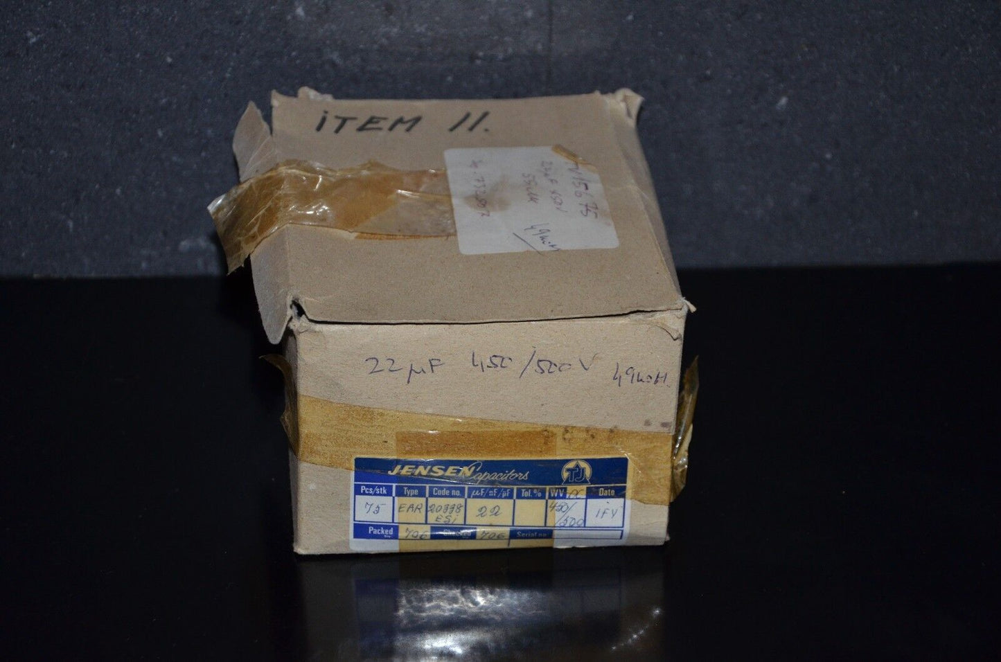 One vintage NOS Jensen electrolytic capacitors 22uF 450/500V Made in Denmark 70s