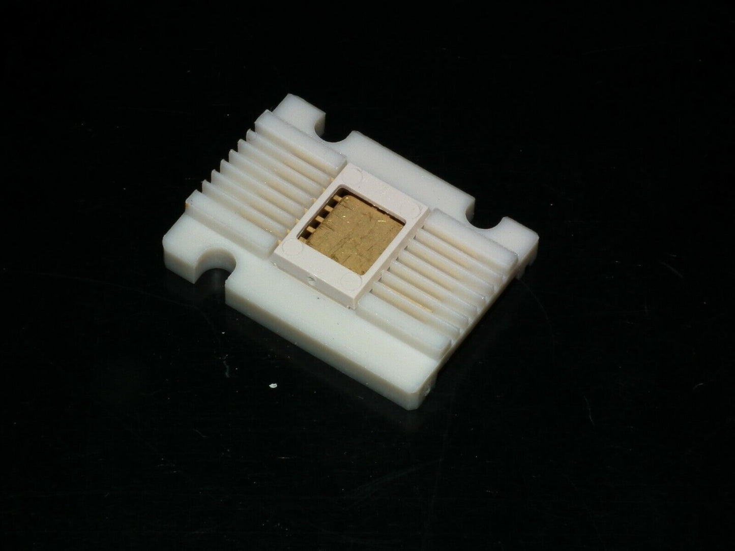 Plessey C321F Integrated Circuit NOS - NEW Clansman PRC-320 RT320