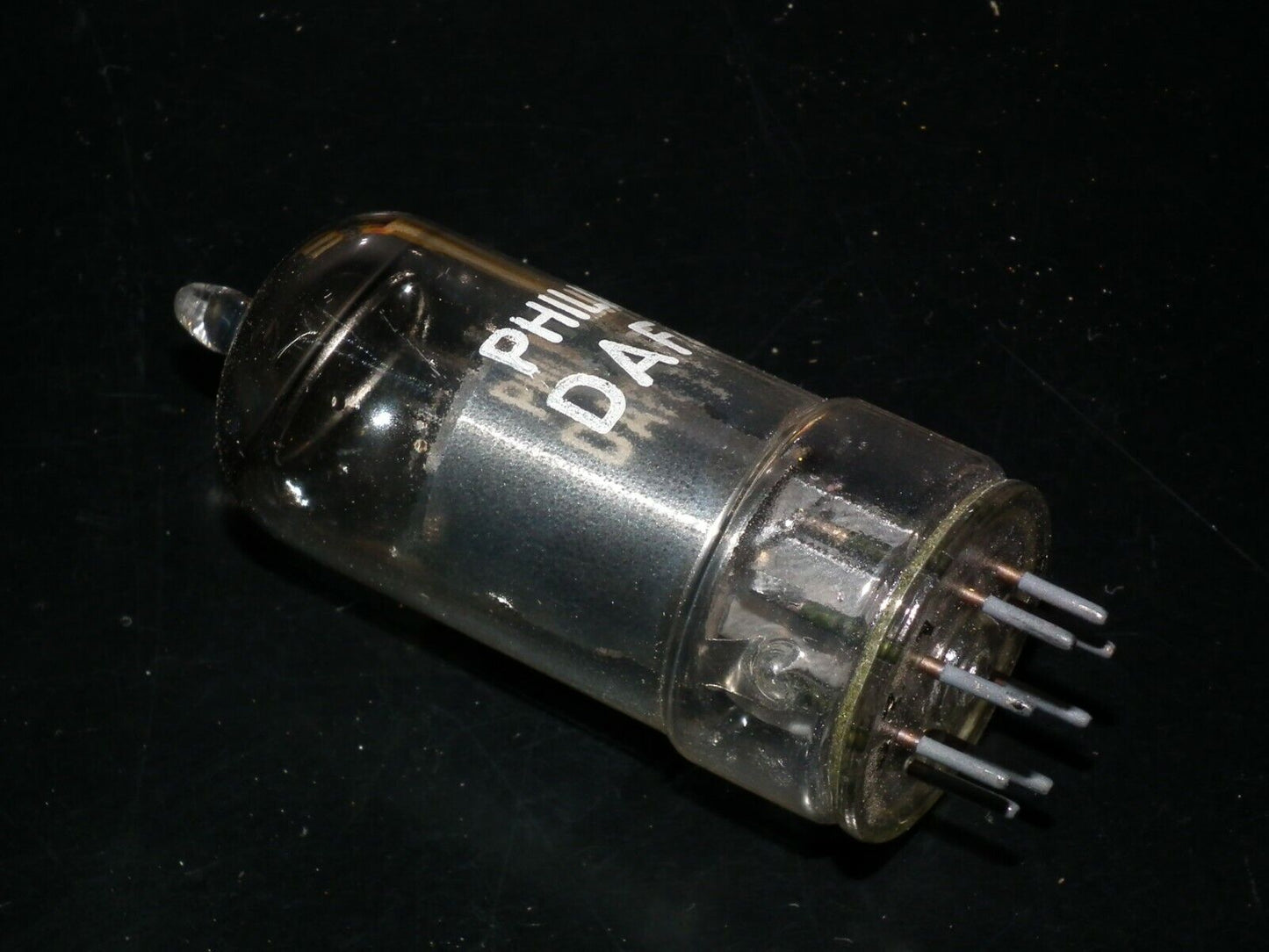 DAF41 Philips Radio Receiver Tube NOS NIB Old tube radio made by Valvo Hamburg