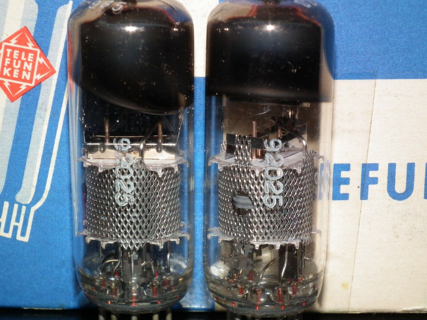 EF85 Telefunken 6BY7 NOS NIB West Germany