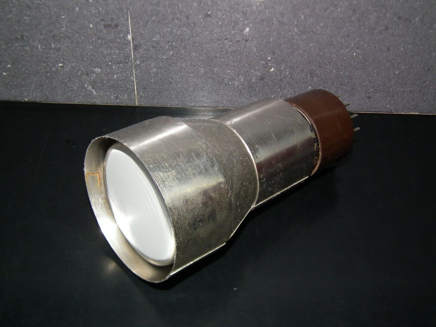 DG7-52 Cathode Ray Tube Metal Shield CRT Valve 3"