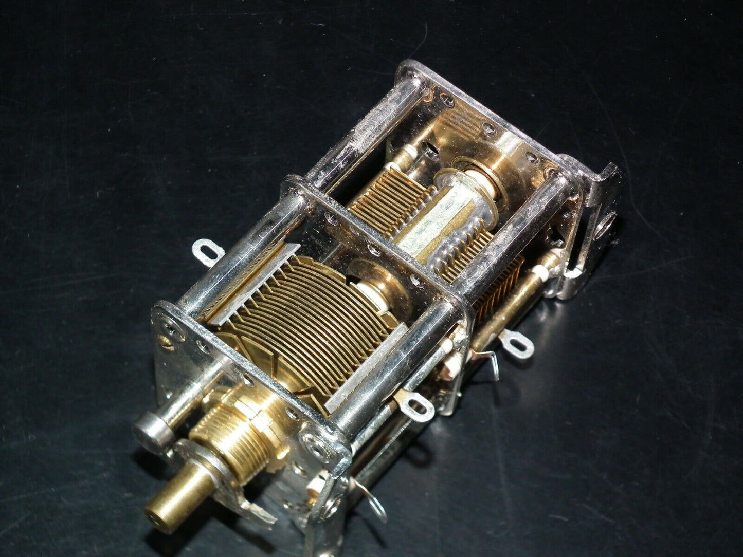 One NOS Philips air variable capacitor - 2x125 pF ( 250pF) dual section