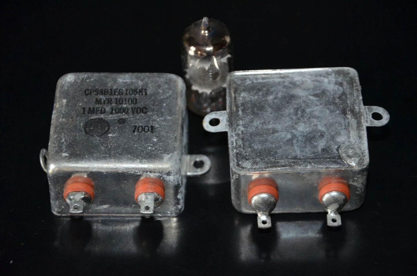 NOS WEST CAP SPRAGUE PIO hermetically sealed capacitor 1u 1000V CP53B1EG105K1