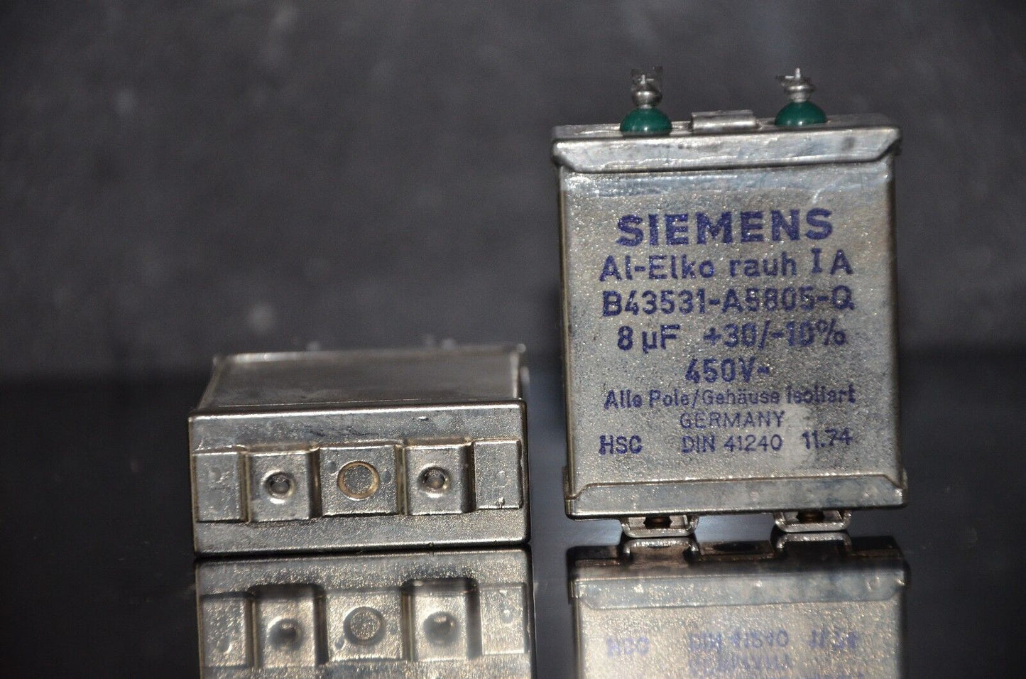 Two vintage Siemens Al-Elko rauh IA capacitors 8uF 450V NOS 1974 klangfilm audio