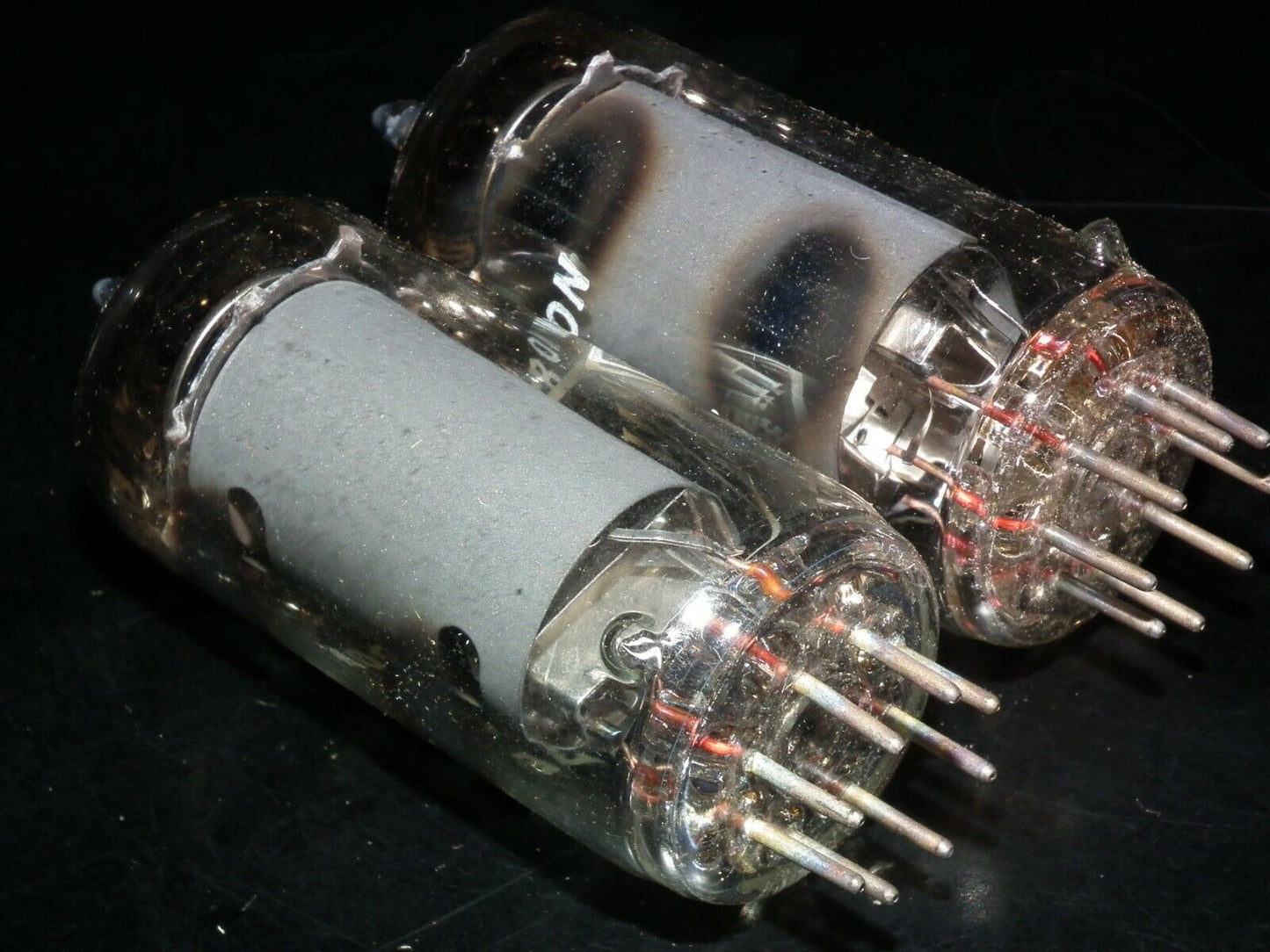 UF41 Haltron Radio Receiver Tube NOS NIB Old Europe tube radio from 60s