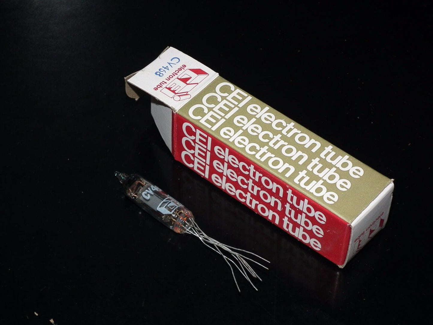 NOS NIB EC70 CEI CV468 SUB Miniature triode