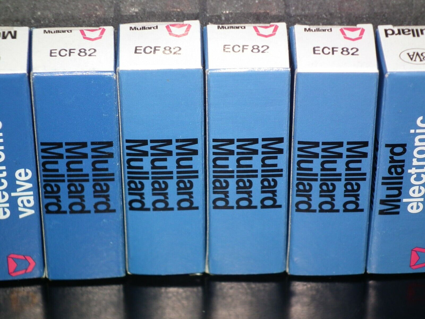 Platinum matched pair (2 tubes) ECF82 / 6GH8A / 6U8 Mullard made back in 70s.