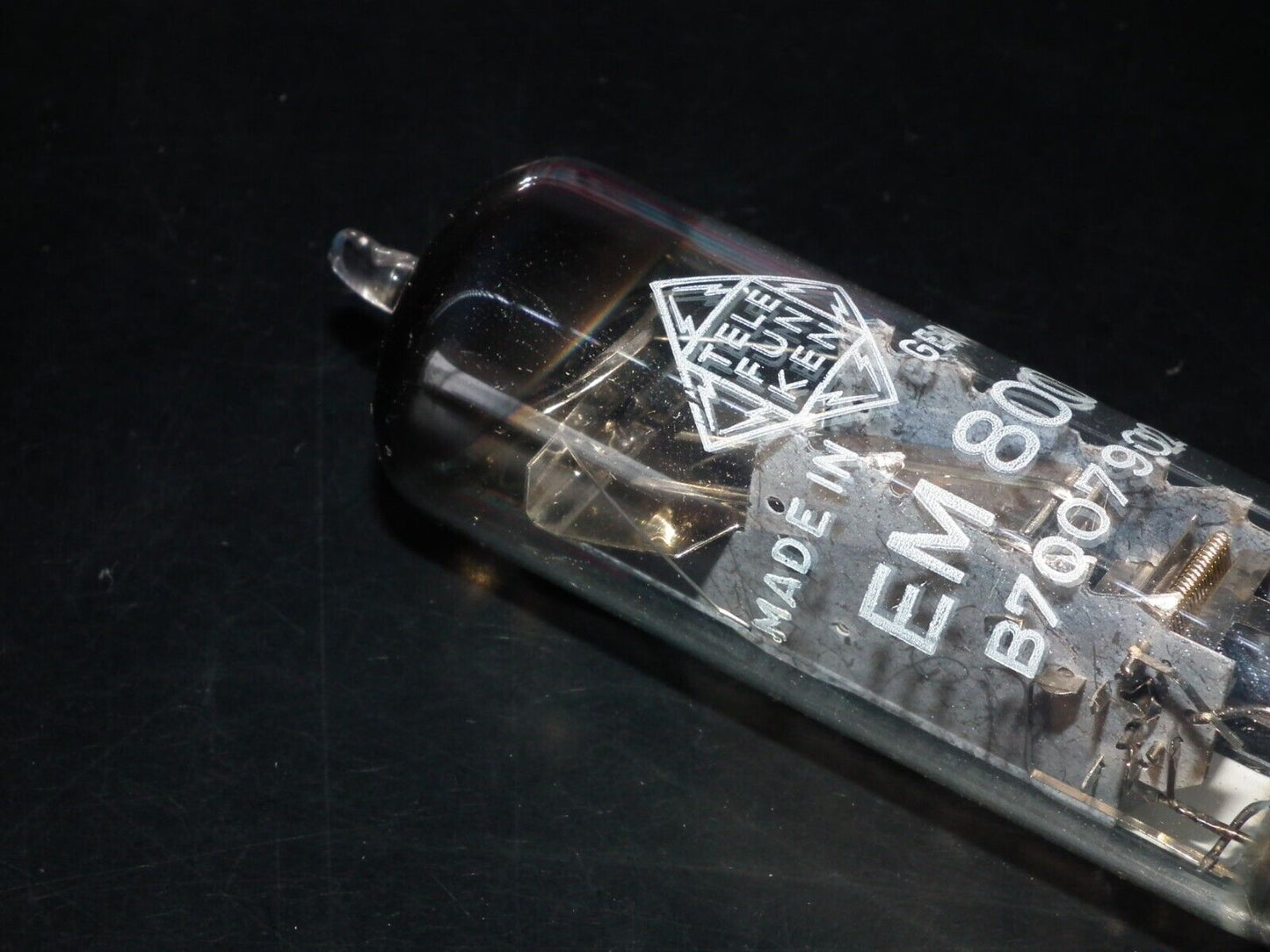 One(1 pcs) Telefunken EM800 NOS NIB Tuning Indicator Tube Magic Eye Diamond BTTM