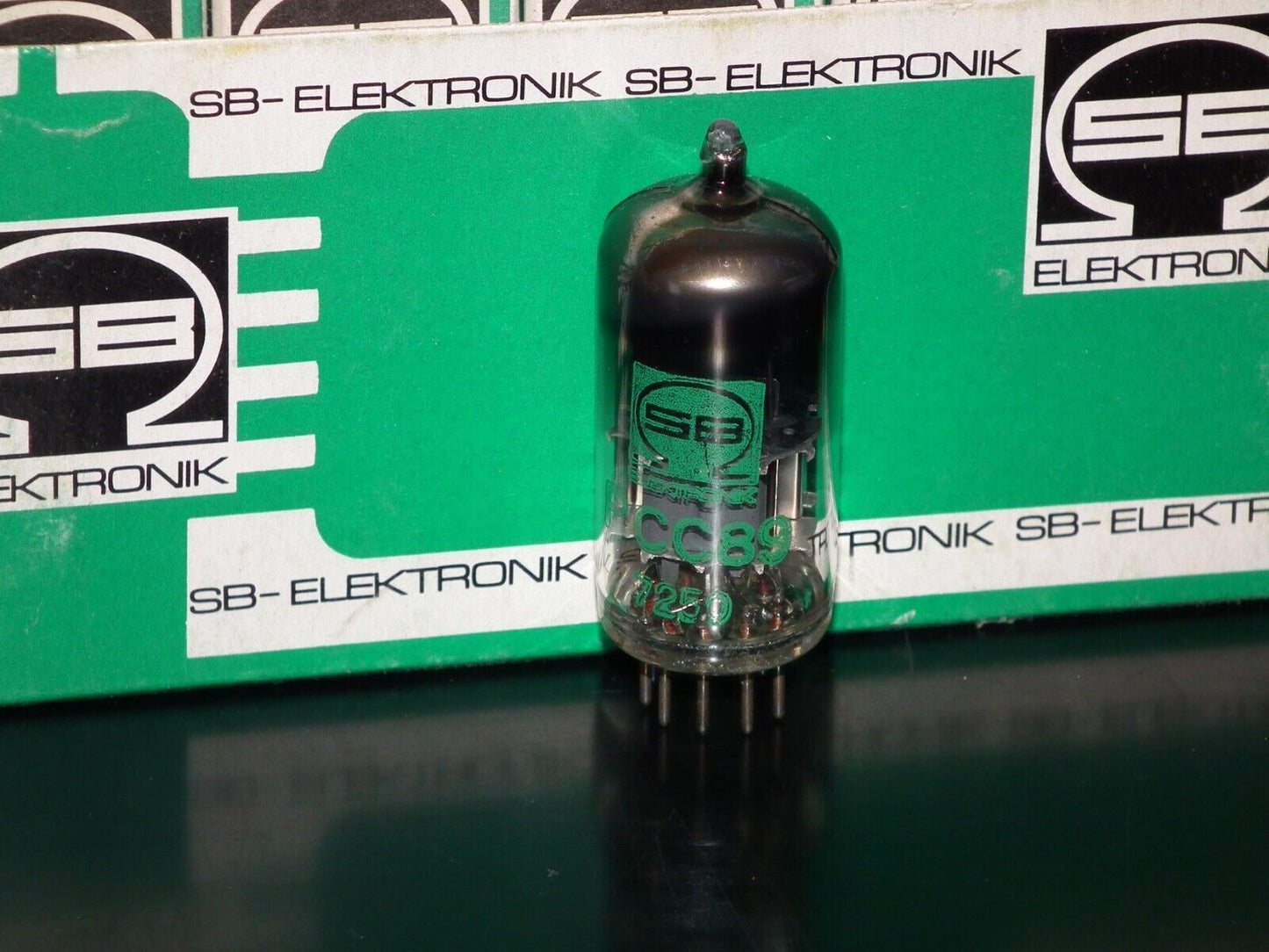 PCC89 Mullard 7FC7 SB Elektronik NOS NIB Mullard Blackburn production 1970