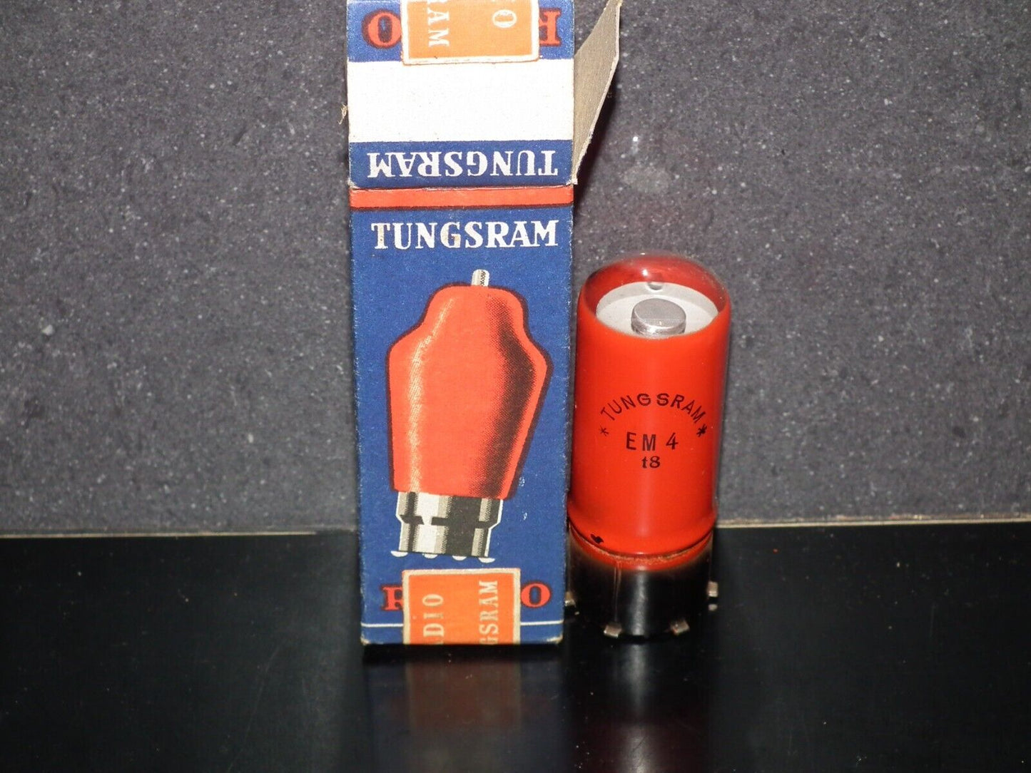 One (1 pcs) Tungsram EM4 tuning eye tube old type NOS NIB Sealed Box Red Coating