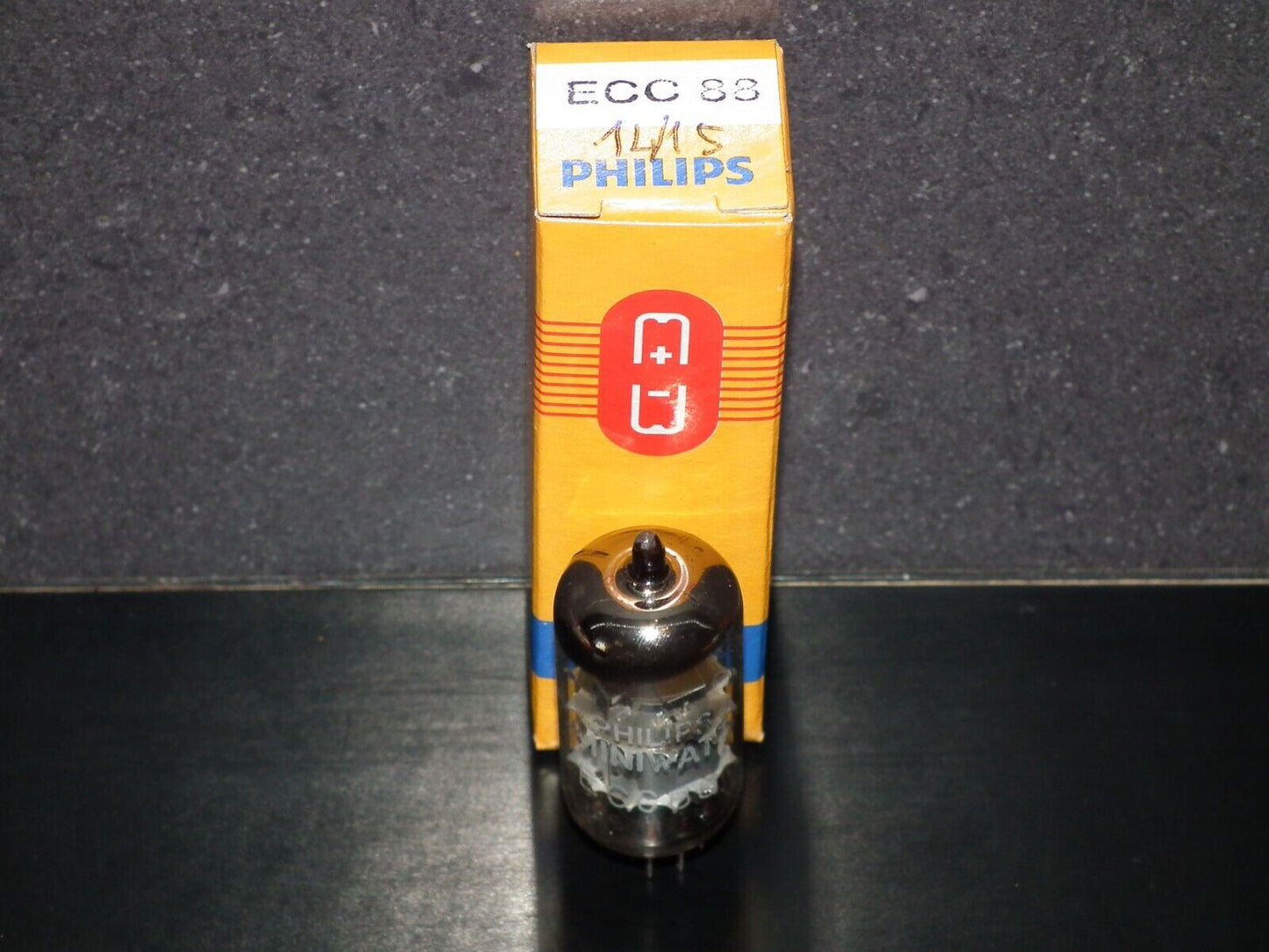 ECC88 6DJ8 Philips Holland Dual Stage E88CC 6922 sub Tested NOS