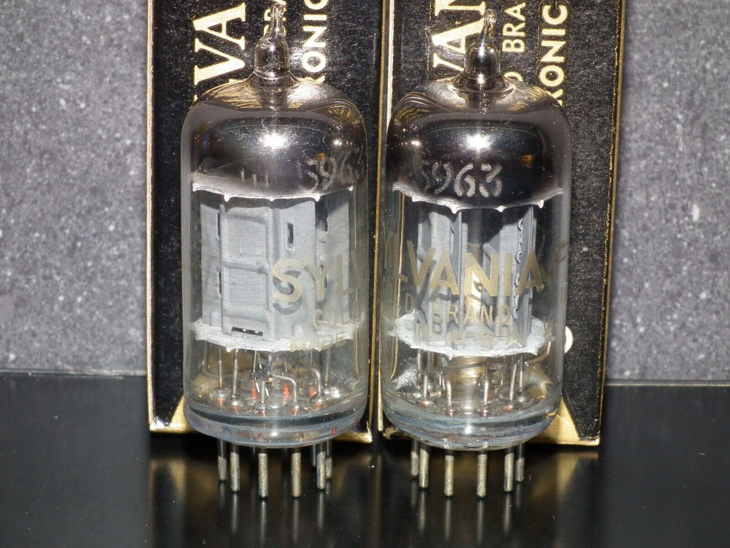 5963 Sylvania Gold 12AU7 ECC82 NOS Matched pair Long Box Plates Square Getter