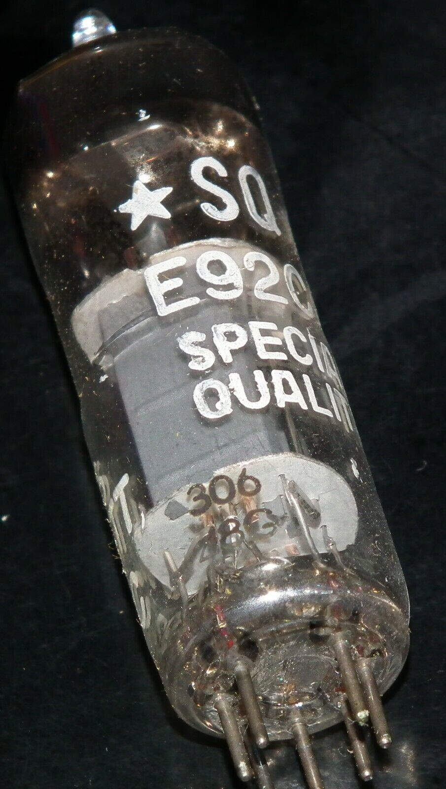 E92CC Philips Miniwatt NOS NIB Ultra RARE Crossfoil D Getter