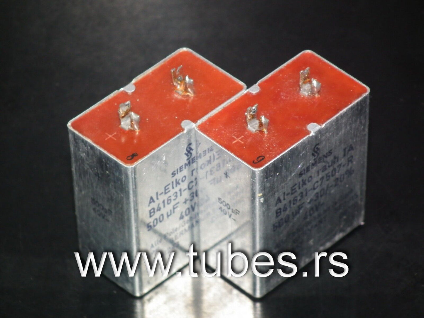 Two vintage Siemens electrolytic capacitors 500uF / 40V Klangfilm, West Germany