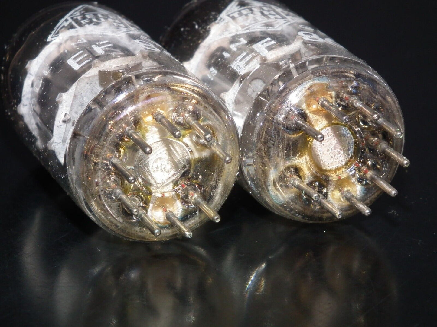 ONE (1pcs) NOS NIB Sealed EF86 Telefunken Silver, Diamond bottom Low Noise