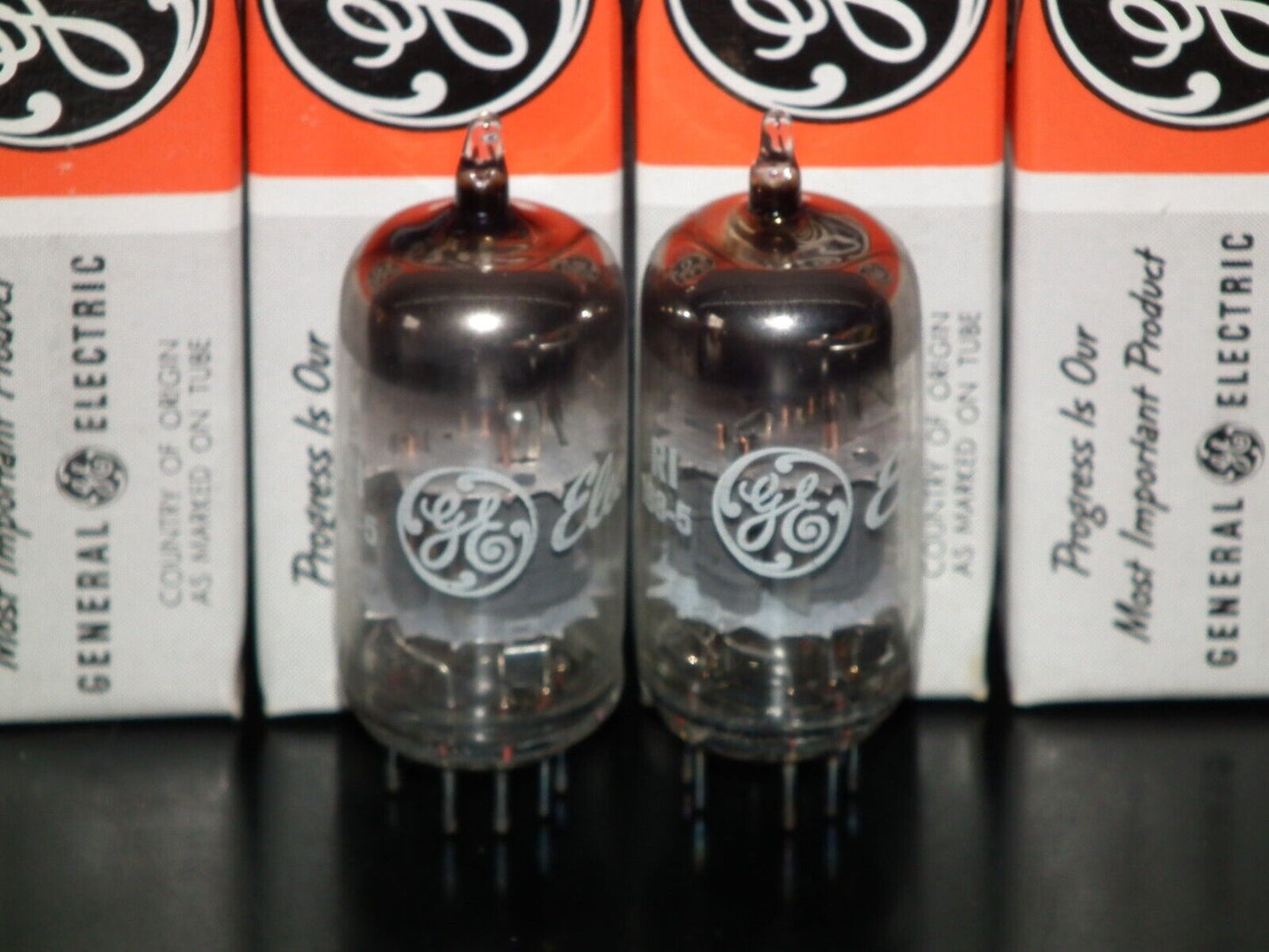 Platinum matched pair 6678 General Electric 6U8A NOS NIB 6GH8A ECF82 6EA8