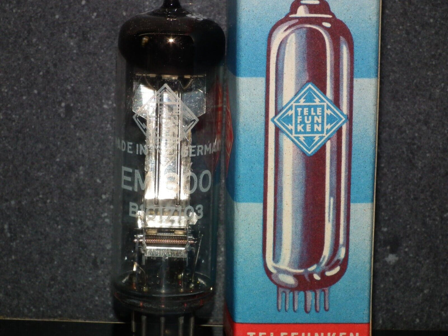 EM800 Telefunken NOS NIB Rare Magic Eye Tuning eye tube - Diamond Bottom -Tested