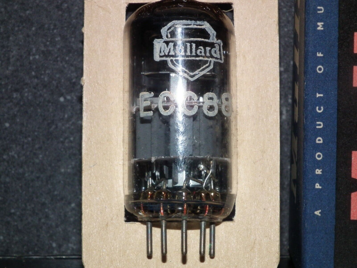 NOS NIB ECC88 Mullard 6DJ8 RARE Gray Shield Big O Getter Heerlen 1960