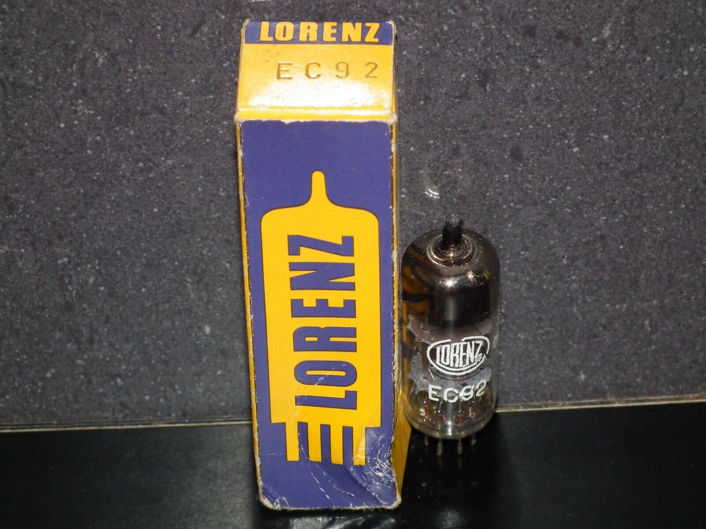 EC92 Lorenz 6AB4 NOS NIB Made in West Germany, Stuttgart