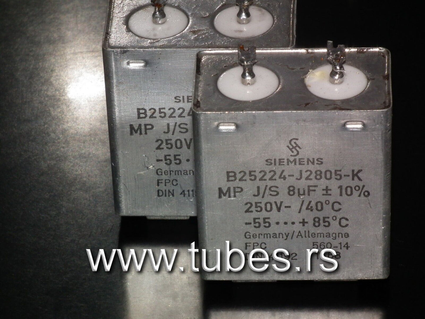 Two vintage Siemens PIO capacitors 8 uF / 250V Klangfilm tube audio West Germany