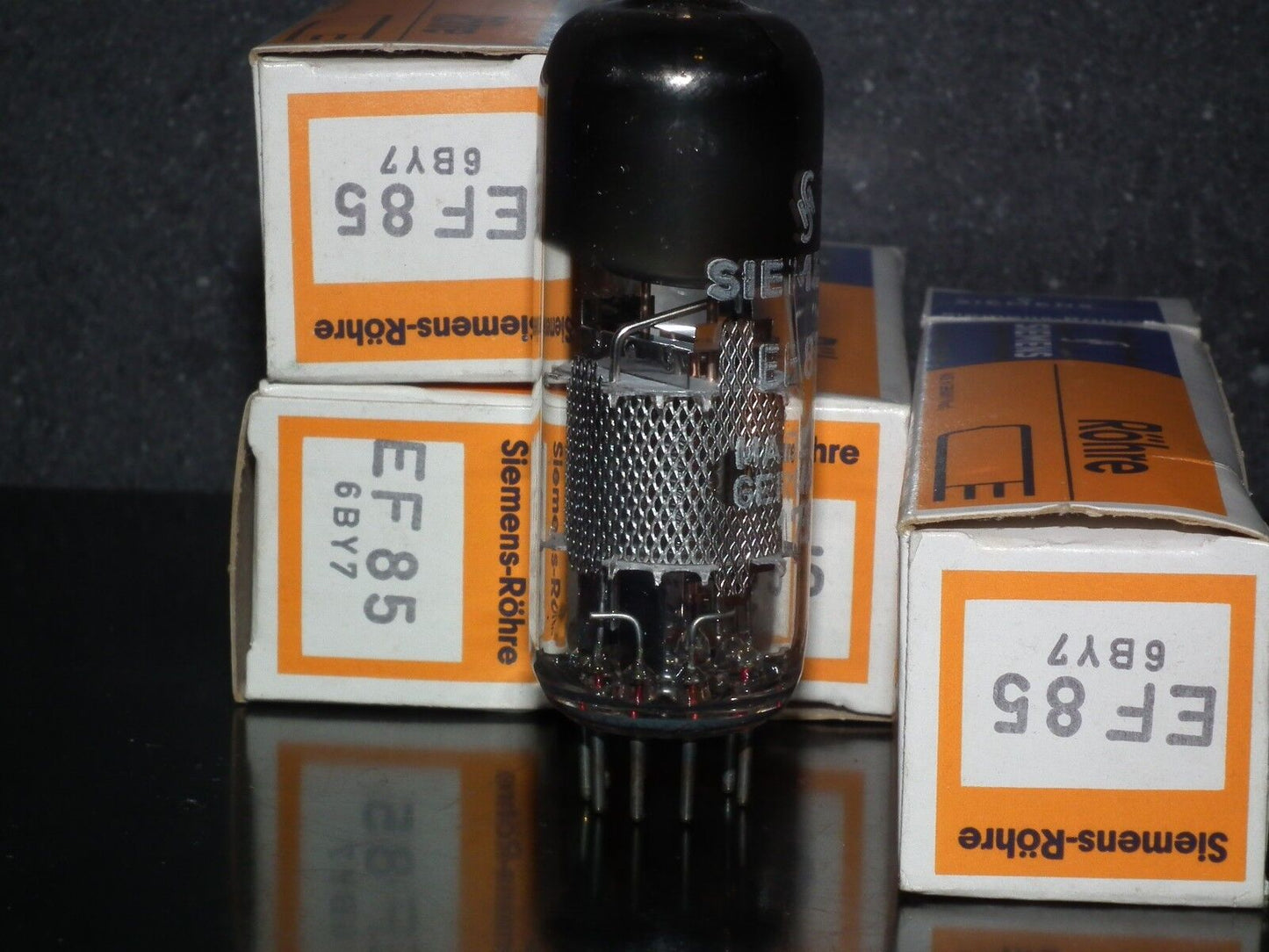 EF85 Siemens 6BY7 NOS NIB Munich, W. Germany Siemens&Halske