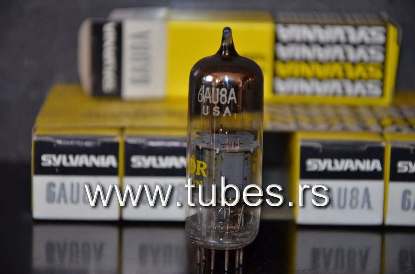 One 1 pcs Sylvania 6AU8A NOS NIB - copper grid posts