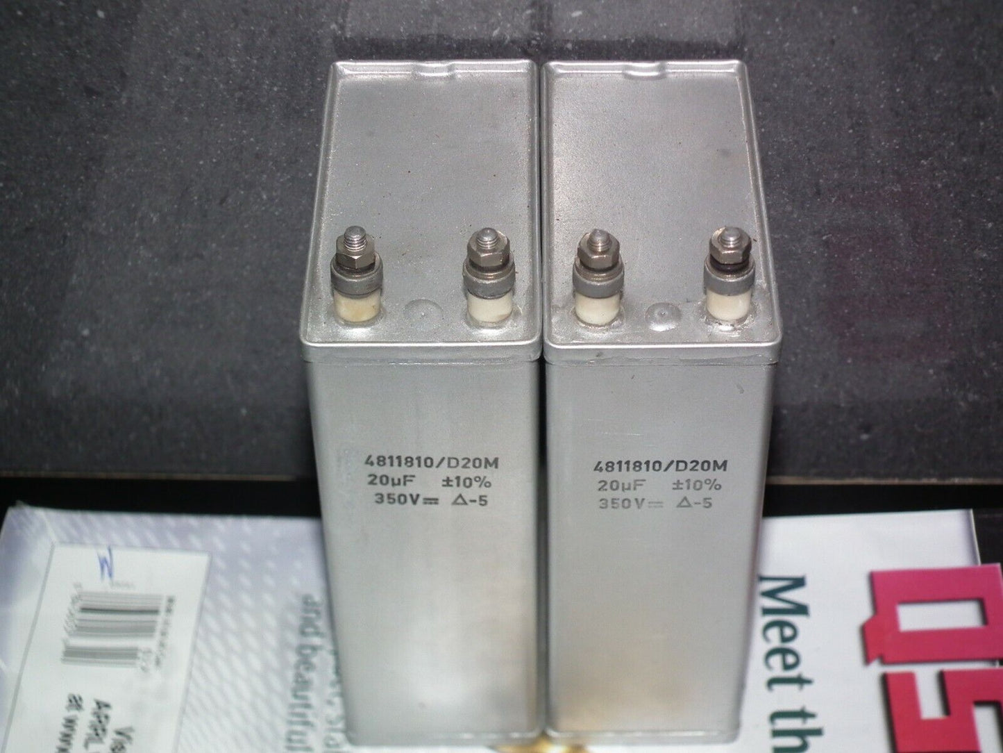 Two vintage Siemens PIO capacitors 20 uF / 350V Klangfilm tube audio